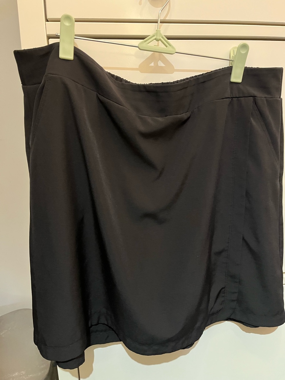 Croft and Barrow Women's Black Mini Skort XL  EUC